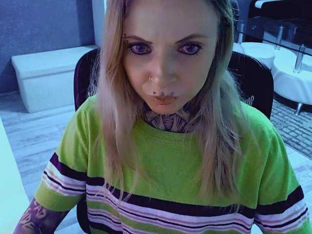 le modèle InesModel est en webcam porno dans un show sur le site bongacams, il possède les tags suivants: White/Caucasian,Blonde,Trimmed