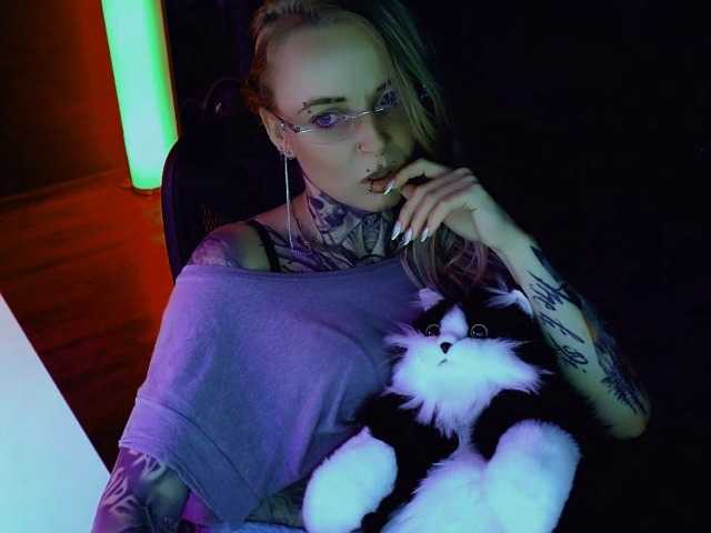 LisaModel live cam on BongaCams