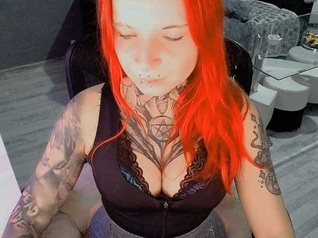 LisaModel live cam on BongaCams