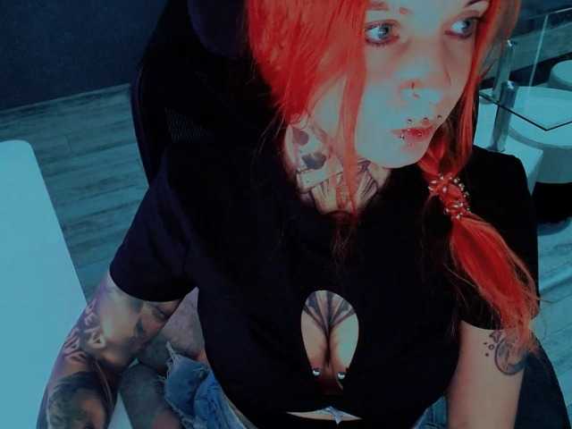 LisaModel live cam on BongaCams
