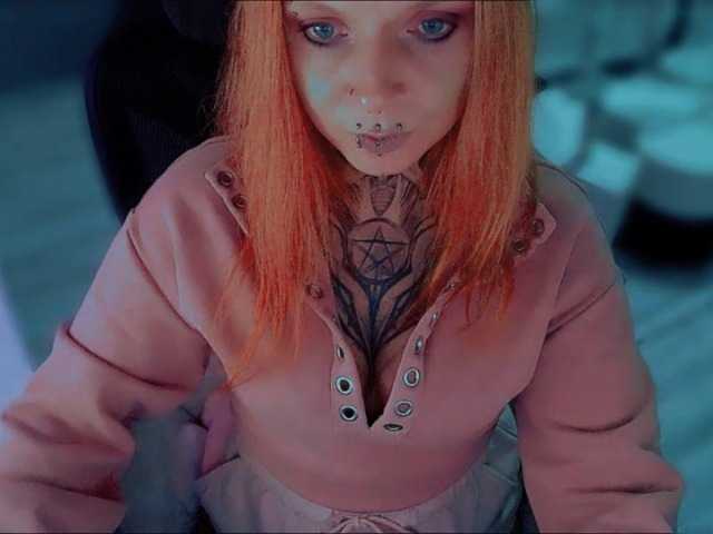 LisaModel live cam on BongaCams