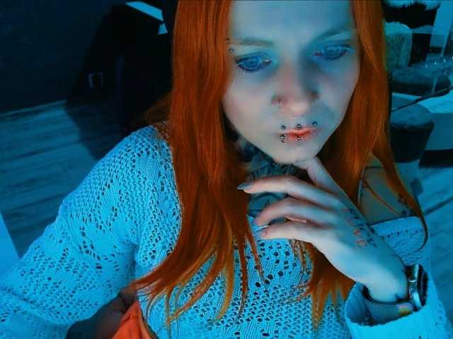 InesModel live cam preview
