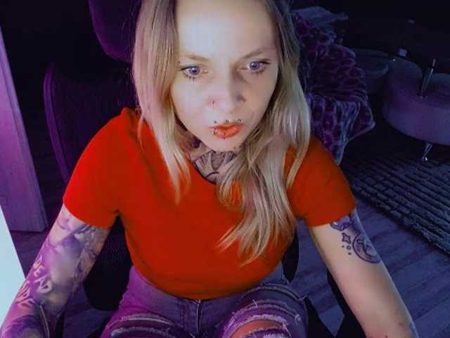 LisaModel live cam on BongaCams