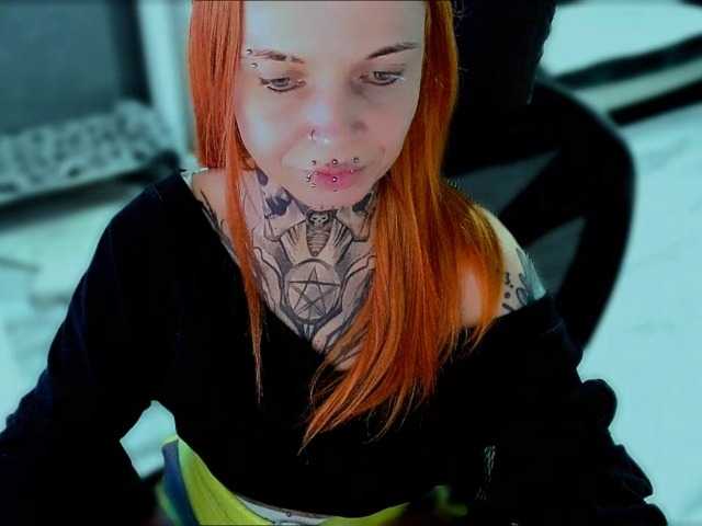 LisaModel live webcam show