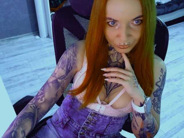 LisaModel live cam on BongaCams