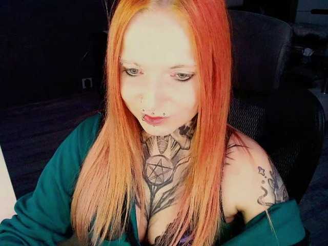LisaModel live cam on BongaCams