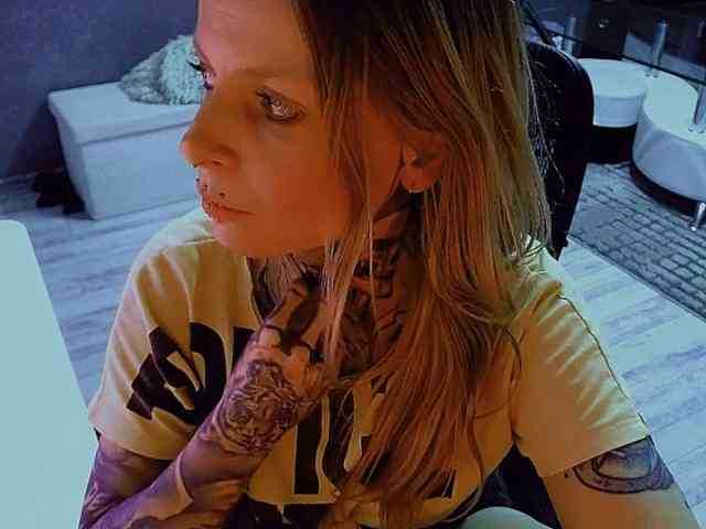 InesModel webcam