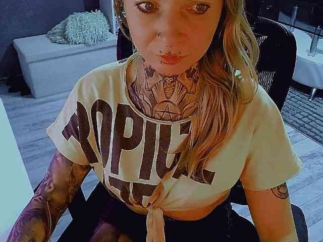 InesModel webcam