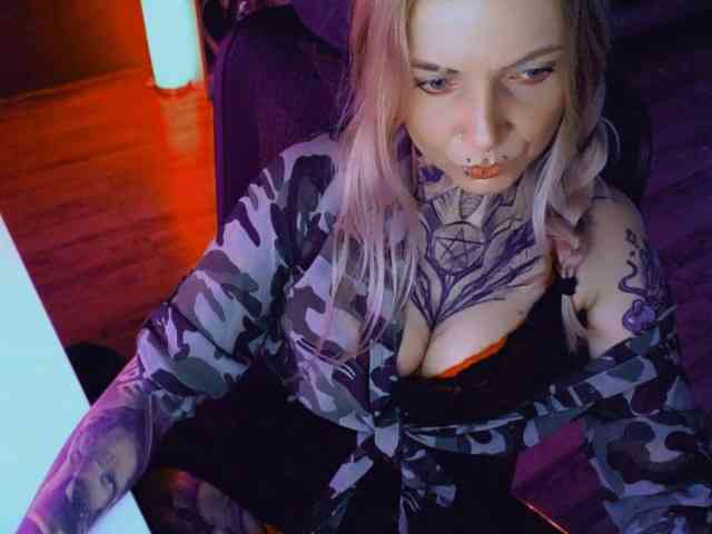 InesModel webcam
