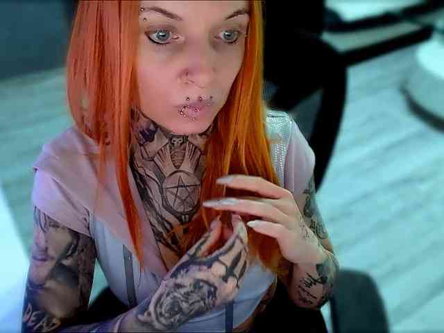 LisaModel Live Webcam on BongaCams