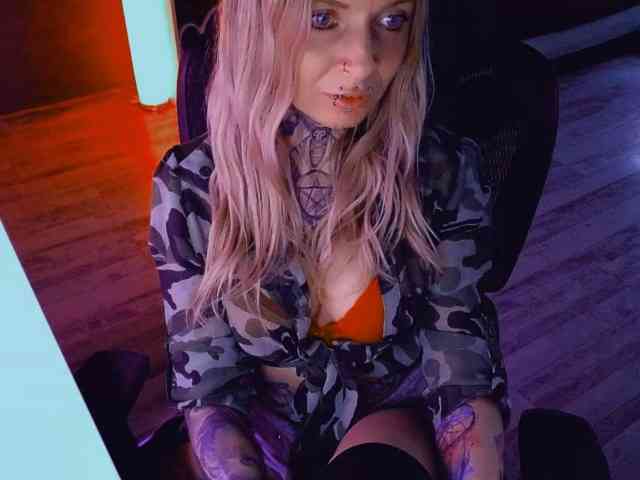 InesModel webcam