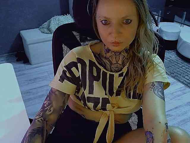 InesModel webcam