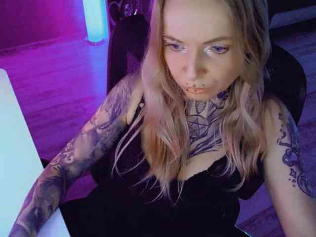 InesModel webcam