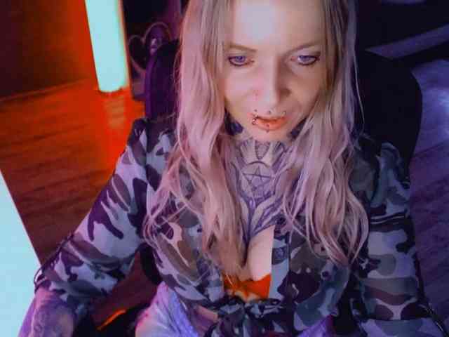 InesModel webcam