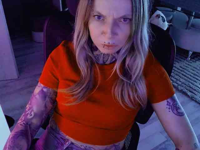 InesModel webcam