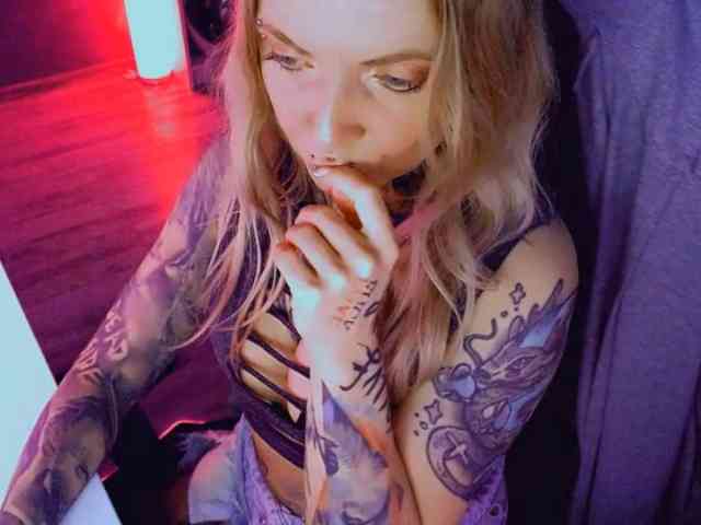 InesModel webcam