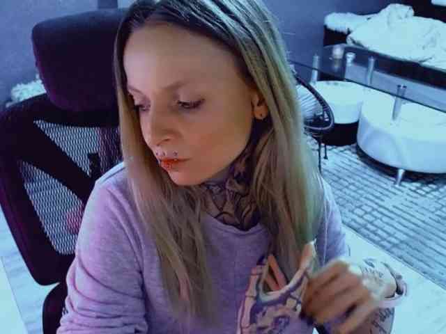 InesModel webcam