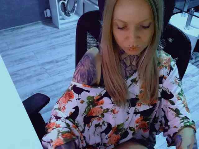 InesModel webcam