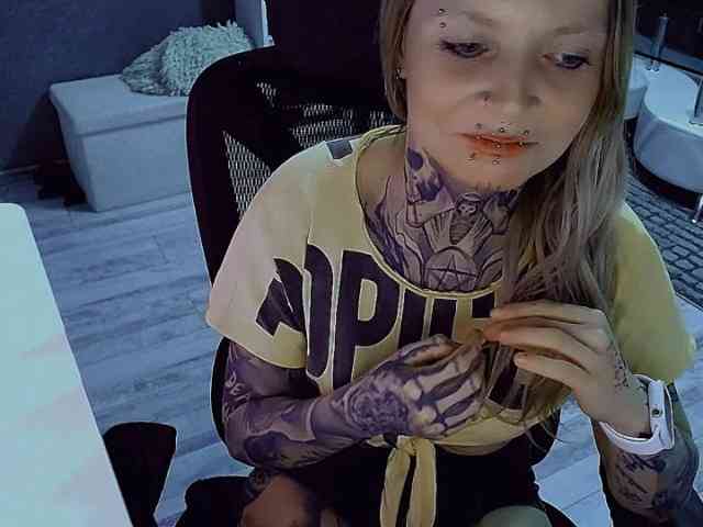 InesModel webcam