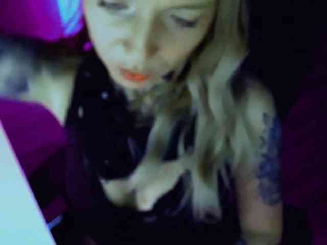 InesModel webcam