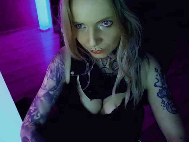 InesModel webcam