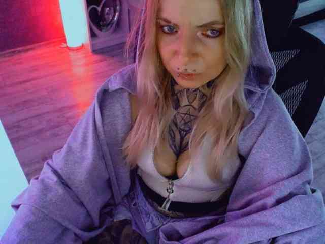 InesModel webcam