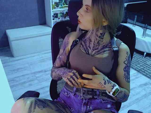InesModel webcam