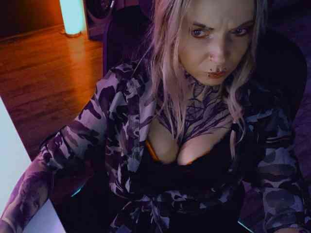 InesModel webcam