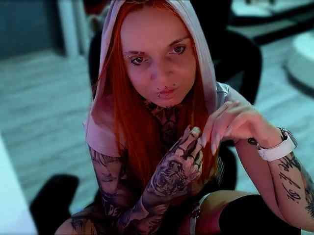 LisaModel Live Webcam on BongaCams