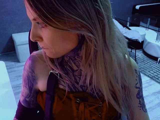InesModel webcam