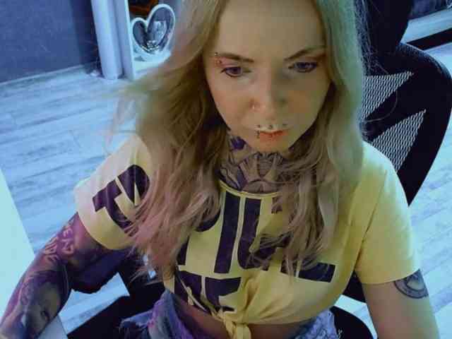 InesModel webcam