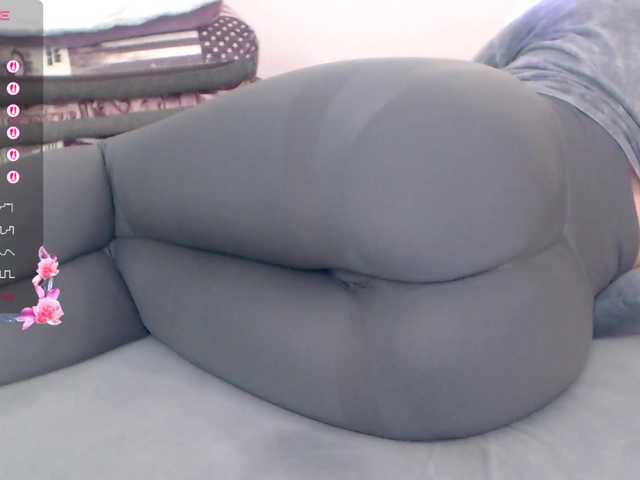 sexy--brunettee69 online