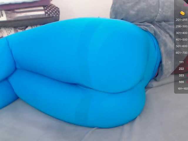 Sexy--Brunettee69 live cam on BongaCams