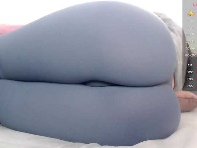 Sexy--Brunettee69 live cam on BongaCams