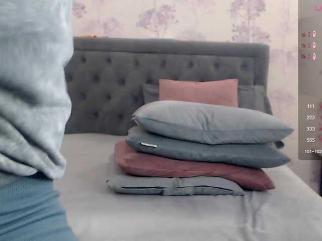 Sexy--Brunettee69 live cam on BongaCams