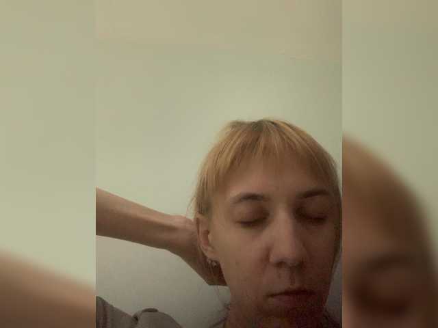 krohaalenaa live cam on BongaCams