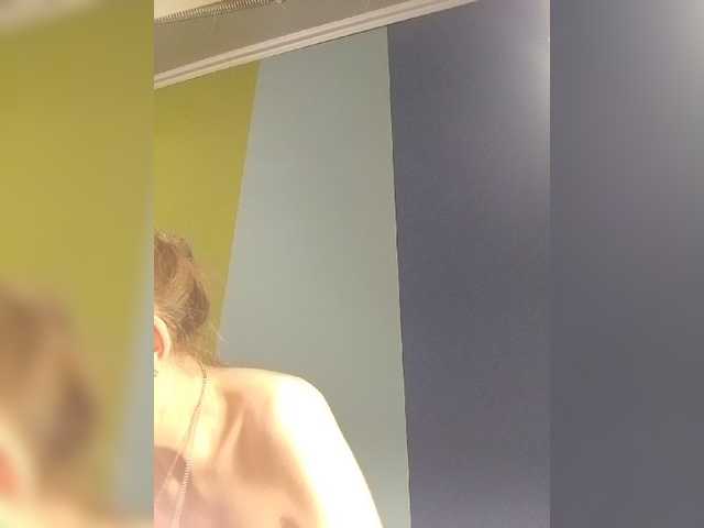 krohaalenaa live cam on BongaCams