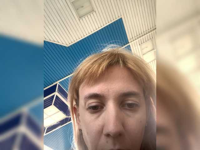 krohaalenaa live cam on BongaCams
