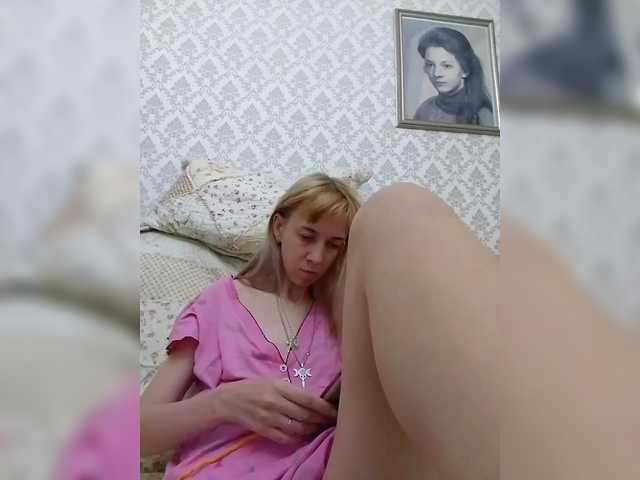 krohaalenaa live cam on BongaCams