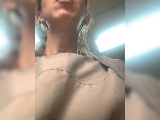 krohaalenaa live webcam show