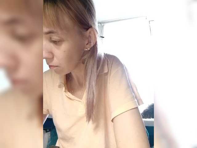 krohaalenaa live cam on BongaCams