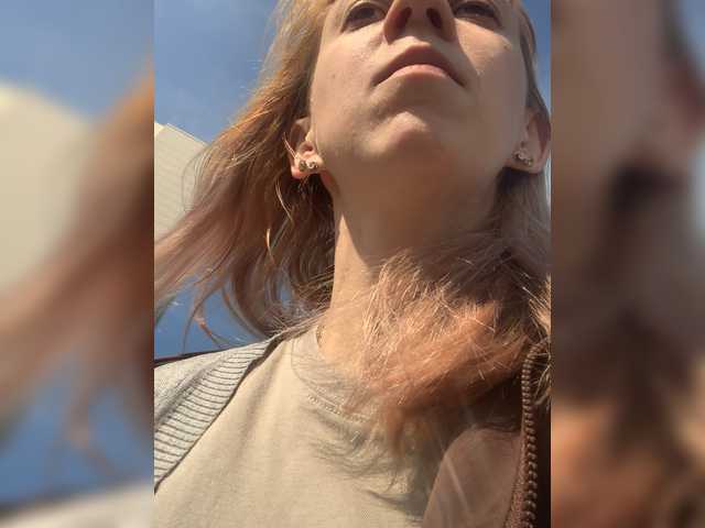 krohaalenaa live cam on BongaCams