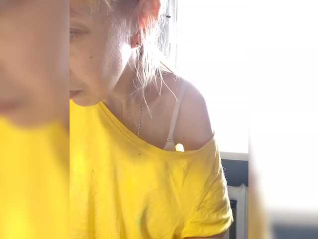 krohaalenaa live cam on BongaCams