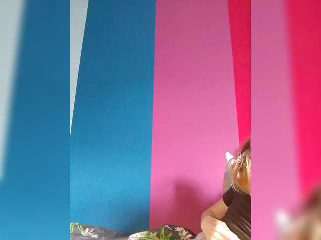 kiss_a live webcam show