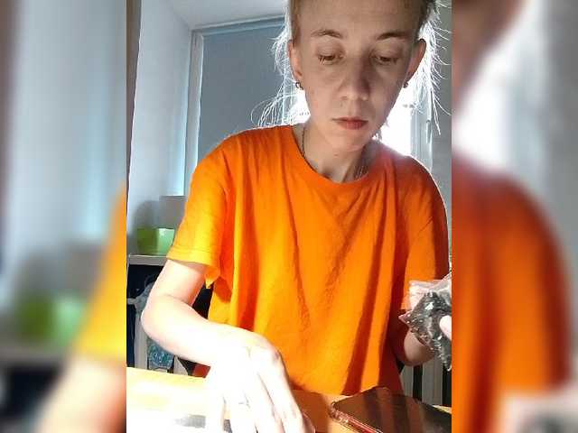krohaalenaa live cam on BongaCams
