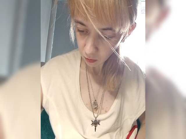 krohaalenaa live cam on BongaCams