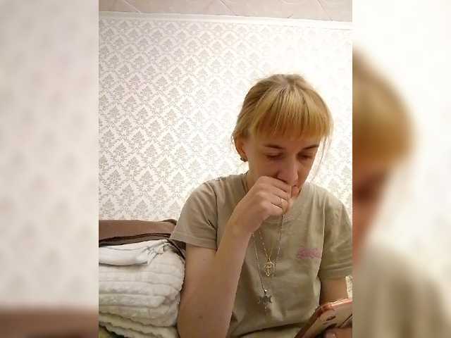 krohaalenaa live cam on BongaCams