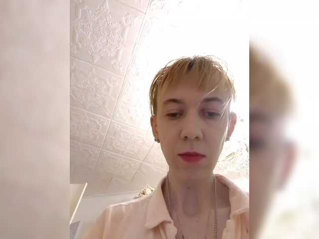 krohaalenaa live cam on BongaCams