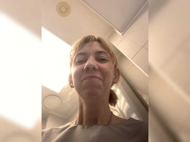 krohaalenaa live cam on BongaCams