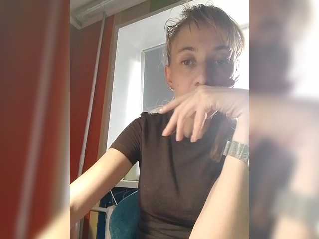 krohaalenaa live cam on BongaCams